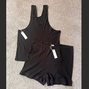 ARQ Black Cropped Tank and Boyfriend Cut Bottoms Set NWT Women's Size 3X